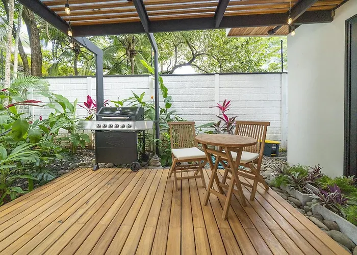 Casa Guitarra - Playa Potrero, Modern House, Pool In Guitar Shape, One Floor Holiday home *
