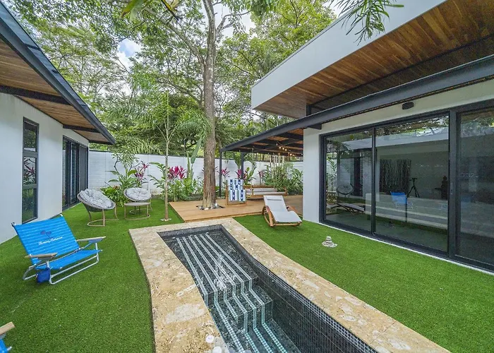 Holiday home Casa Guitarra - Playa Potrero, Modern House, Pool In Guitar Shape, One Floor Potrero (Guanacaste)