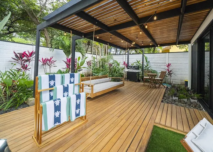 Casa Guitarra - Playa Potrero, Modern House, Pool In Guitar Shape, One Floor Holiday home *