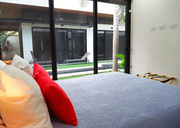 Casa Guitarra - Playa Potrero, Modern House, Pool In Guitar Shape, One Floor Holiday home Potrero (Guanacaste)